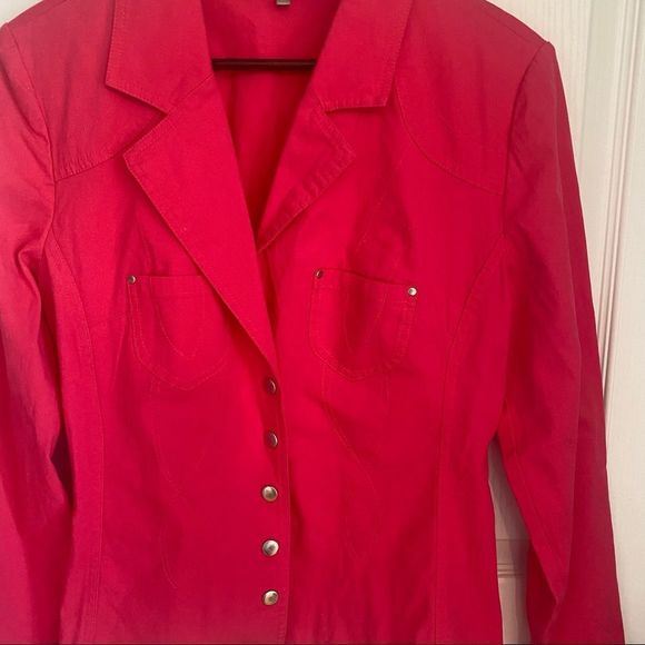 Bellissima pink women’s long sleeve snap closure 2 small pockets jacket size 6 - Picture 3 of 11